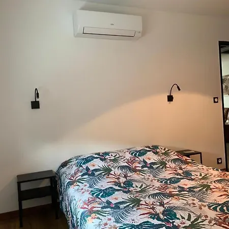 펜션 Chesterfield Design 피에르랏트